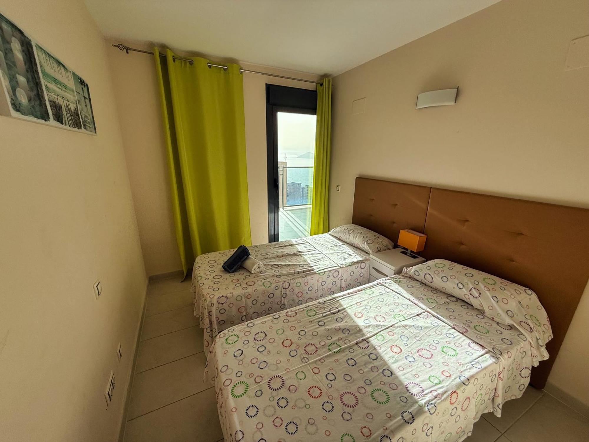 Beautiful Apartment Near Beach With Panoramic Sea-View Бенидорм Экстерьер фото